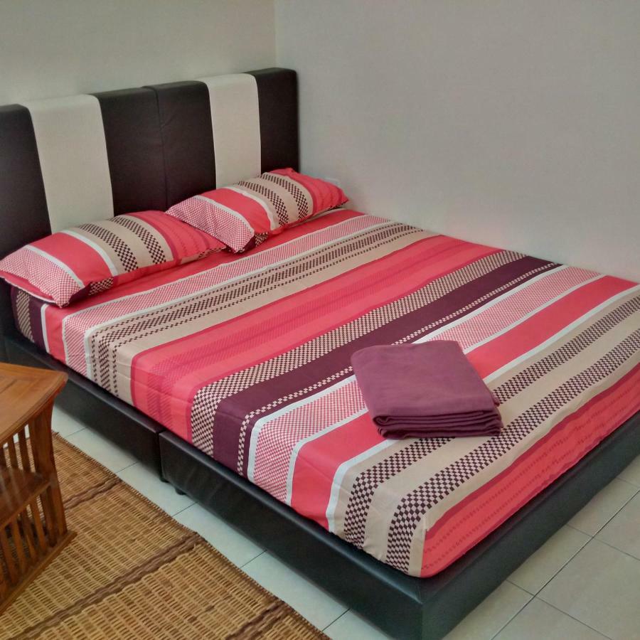 Hanaa Homestay Meru 이포 외부 사진